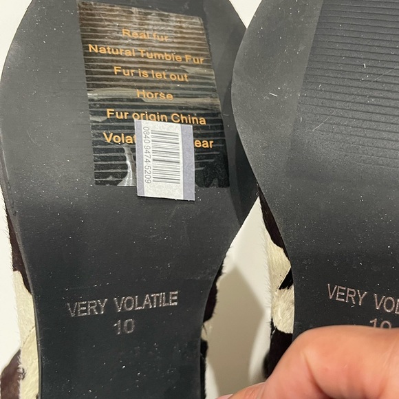 Very Volatile Brown/White Calf Hair Gracemont Cowboy Booties Sz. 10 - Picture 5 of 5